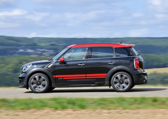 գMINIøװJohn Cooper Works˸2013MINI Countryman JCWĹͼһȥ